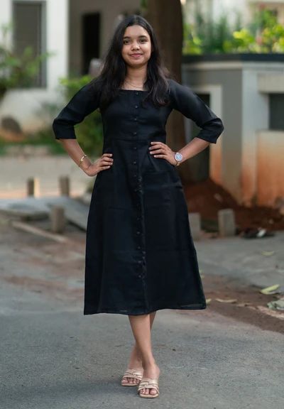 Black Front-Slit Casual Midi