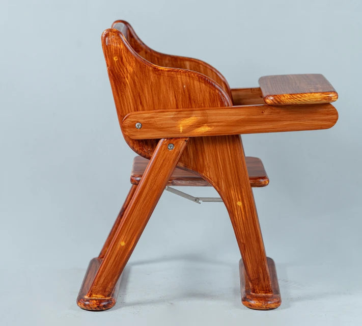 Snuggle Seat ??Baby Low Chair