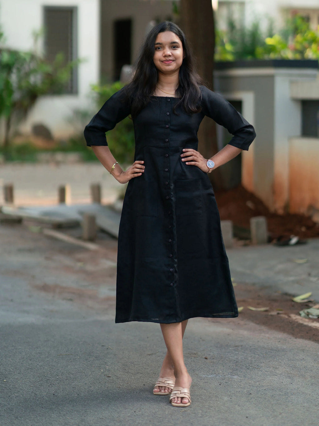 Black Front-Slit Casual Midi